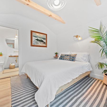 Sisu, A Boutique Motel 普里茅斯 外观 照片